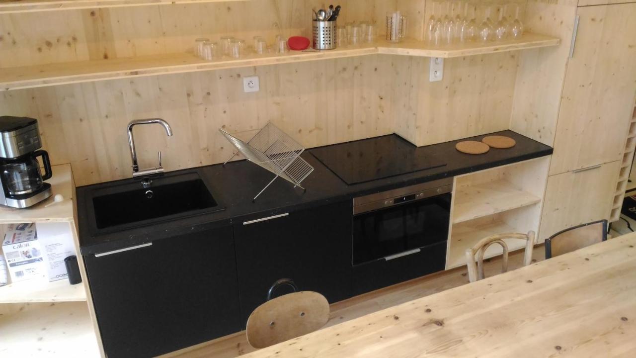 Lons Appartement T1 Centre Ville Екстер'єр фото