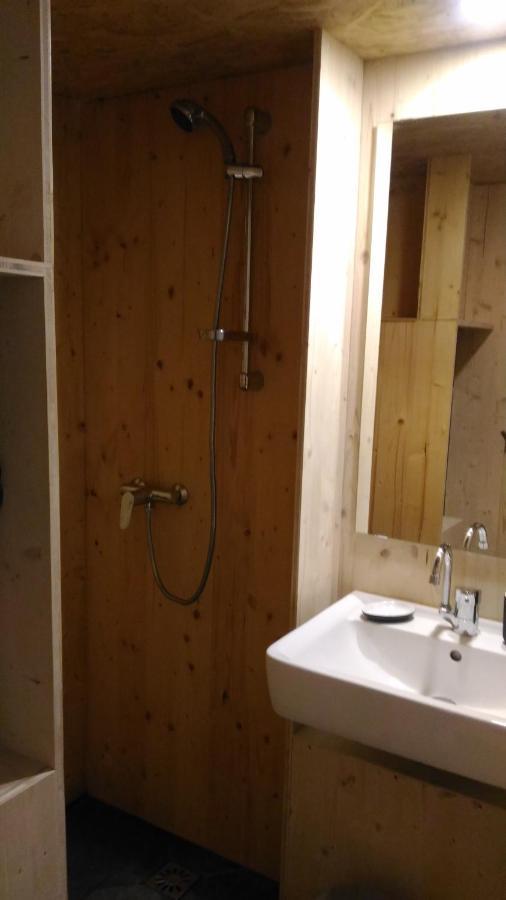 Lons Appartement T1 Centre Ville Екстер'єр фото
